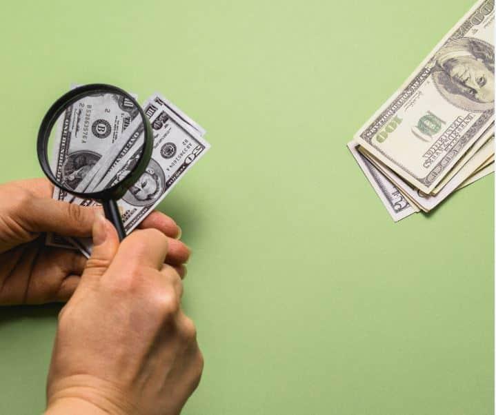 FinWise Bancorp (FINW) Stock Offers High Upside at High Risk