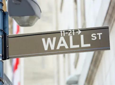 3 Stocks Gaining Investor Interest: Hillcrest Energy Technologies (HLRTF), Liveperson (LPSN), Ideal Power (IPWR)